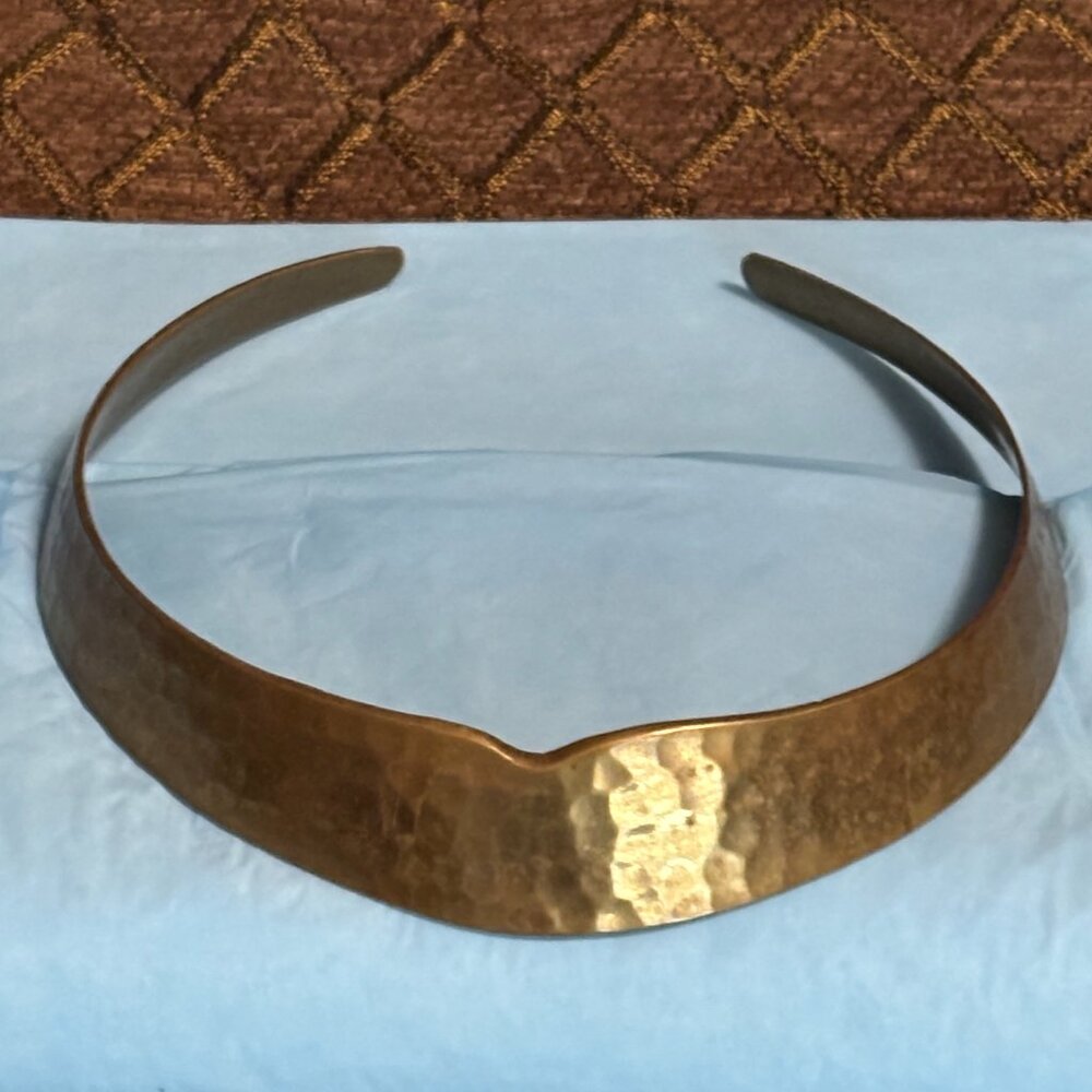 1970s Vintage Hammered brass choker